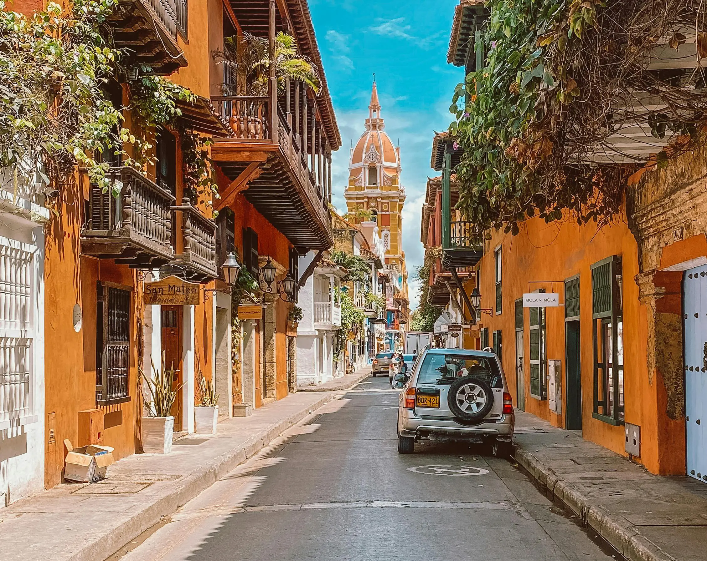 Cartagena - Ciudad amurallada y playas