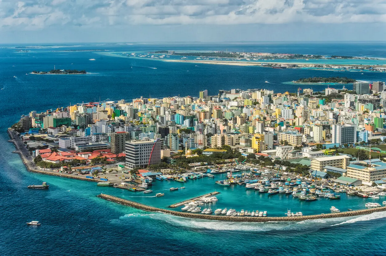 Malé - Capital y entrada a las islas