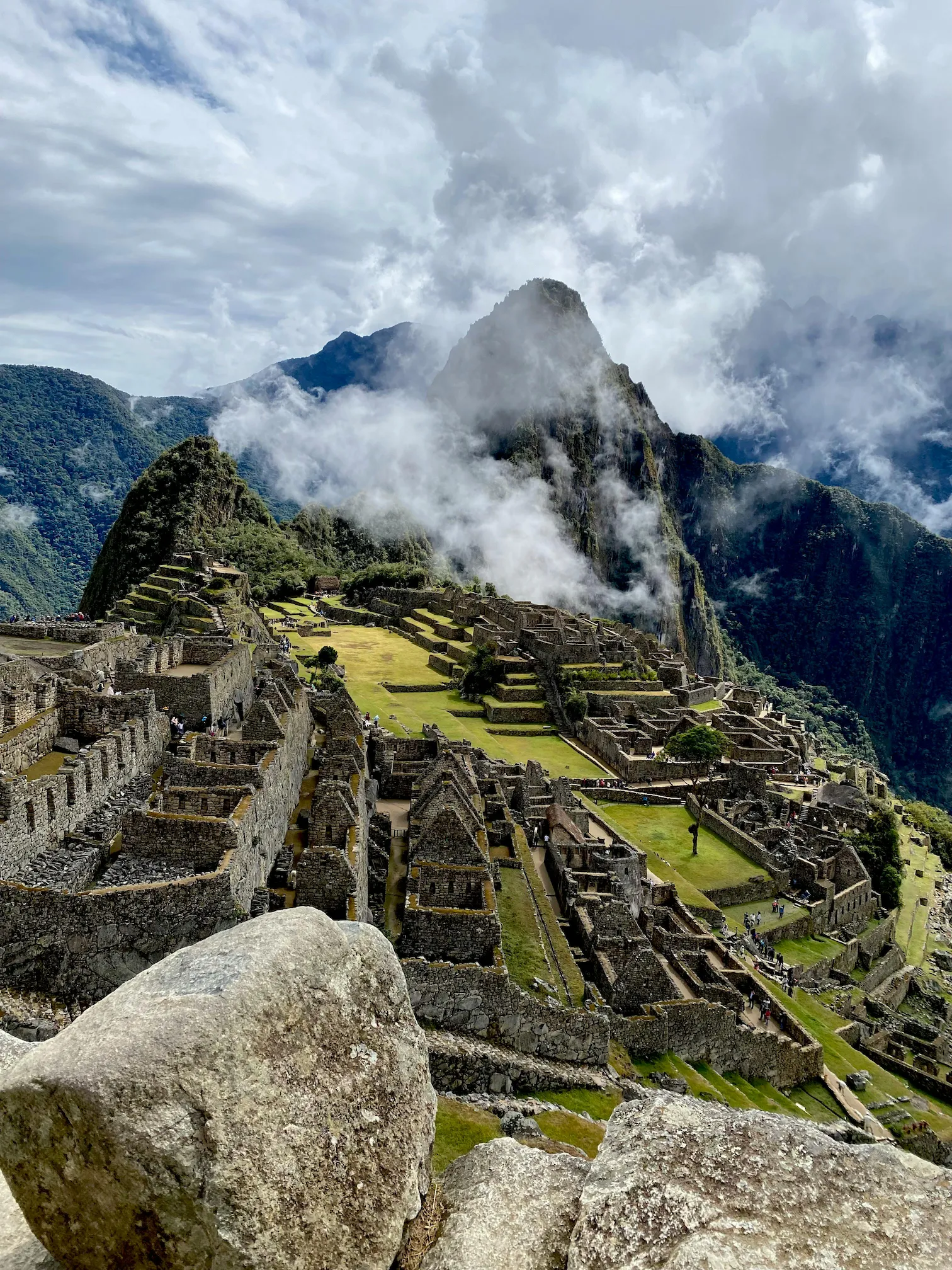 Machu Picchu - Ciudadela inca mística