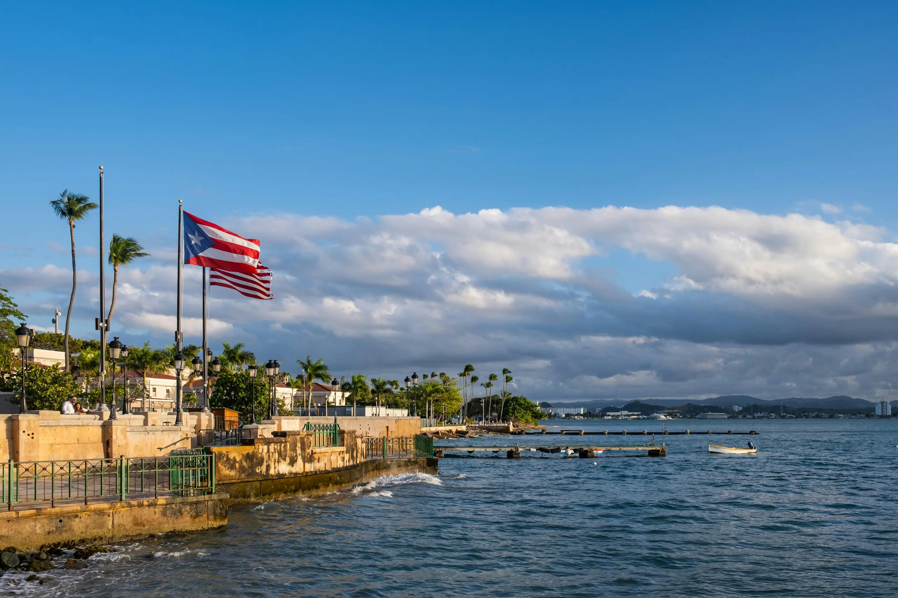 San Juan: Una mezcla vibrante de historia colonial y vida moderna.